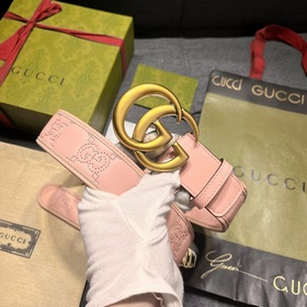 Gucci  Ширина 4,0 см  Новая модель Каждый сезон бренд обновляет