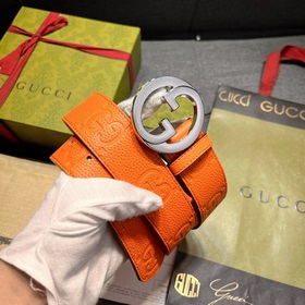 Gucci  Ширина 4,0 см  Аксессуары и готовые изделия продолжают 