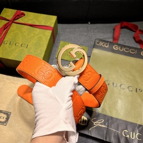Gucci  Ширина 4,0 см  Аксессуары и готовые изделия продолжают