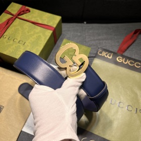 Gucci  Ширина 4,0 см  Новая модель Детали классического стиля 