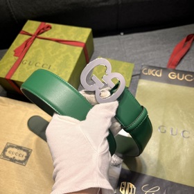Gucci  Ширина 4,0 см  Новая модель Детали классического стиля 