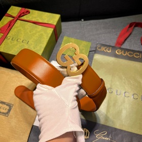 Gucci  Ширина 4,0 см  Новая модель Детали классического стиля 