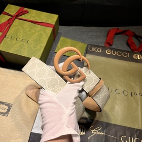 Gucci  Ширина 4,0 см  Новая модель Современная интерпретация кл