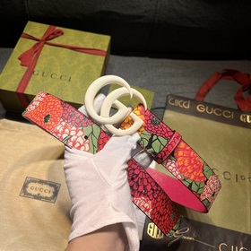 Gucci  Ширина 4,0  Новая модель из фирменного магазина, подлин