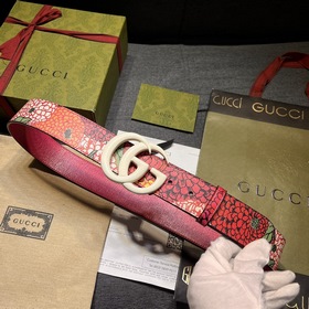 Gucci  Ширина 4,0  Новая модель из фирменного магазина, подлин