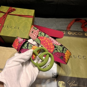 Gucci  Ширина 4,0  Новая модель из фирменного магазина, подлин