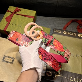 Gucci  Ширина 4,0  Новая модель из фирменного магазина, подлин