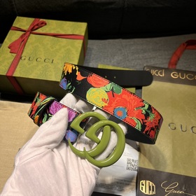 Gucci  Ширина 4,0  Новая модель из фирменного магазина, подлин