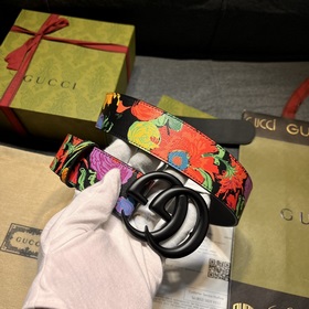 Gucci  Ширина 4,0  Новая модель из фирменного магазина, подлин