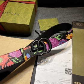 Gucci  Ширина 4,0  Новая модель из фирменного магазина, подлин