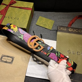 Gucci  Ширина 4,0  Новая модель из фирменного магазина, подлин