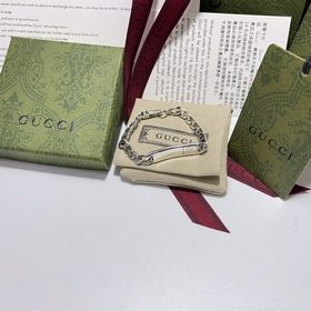 Браслет Gucci с квадратной застежкой Браслет; 18-20