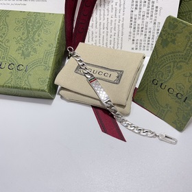 Браслет Gucci с квадратной застежкой Браслет; 18-20