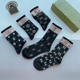 (5 пар в коробке) Новые носки Gucci, изготовленные из 100% хлопка