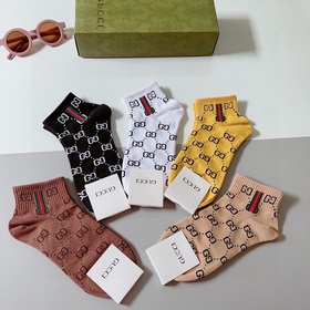 (5 пар в коробке) Новые короткие носки GUCCI 2024! Изготовлены из