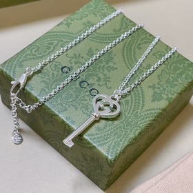 Новейшая модель цепочки Gucci более высокого качества, такая же, 