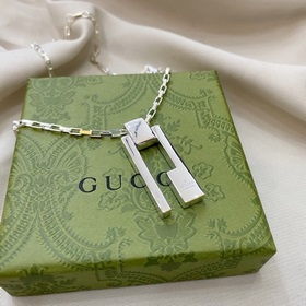 GUCCI G-образный кулон с отверстием для мужчин и женщин Размер： 1