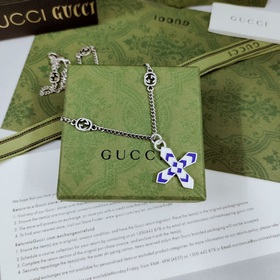 Новое ожерелье Gucci с крестом из белого и синего эмали 55 см