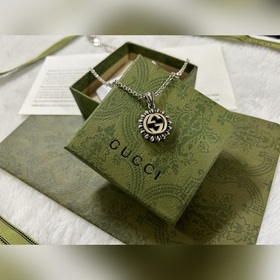 Gucci Двойное G подвесное ожерелье с подвеской виде подсолнуха Дл