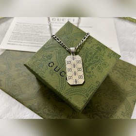 Gucci Двойное ожерелье с пчелами Gucci Длина： 50 см