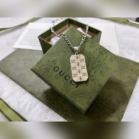 Gucci Двойное ожерелье с пчелами Gucci Длина： 50 см