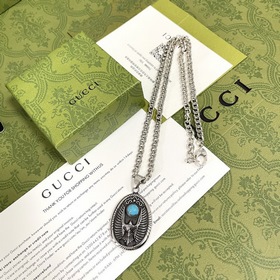 Новейшее колье Gucci из серебра в фирменном магазине Можно носить
