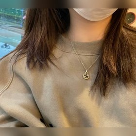 Сцепление Gucci Маленькое ожерелье с гравировкой Double G