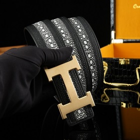 Стальная застежка Hermès. Ткань с естественным дизайном и объемны