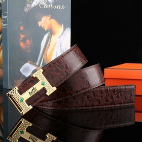 Новая модель Hermès из кожи страуса с двухсторонней отделкой. Кож