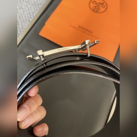 Двусторонний пояс Hermès Box/Togo из телячьей кожи с палевой пряж
