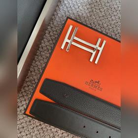 Двусторонний пояс Hermès Box/Togo из телячьей кожи с палевой пряж