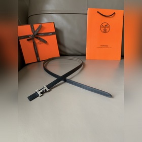 HERMES (Эрмес) летняя новинка Женский двусторонний пояс Пряжка 