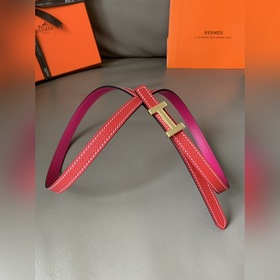 HERMES (Эрмес) Женский двусторонний пояс, аналогичный представлен