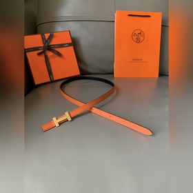 HERMES (Эрмес) Женский двусторонний пояс, аналогичный представлен