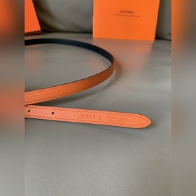 HERMES (Эрмес) Женский двусторонний пояс, аналогичный представлен