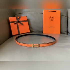 HERMES (Эрмес) Женский двусторонний пояс, аналогичный представлен