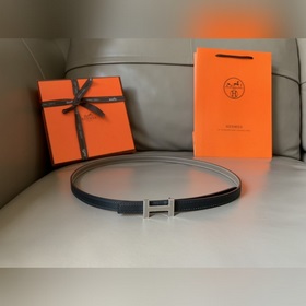 HERMES (Эрмес) Женский двусторонний пояс, аналогичный представлен