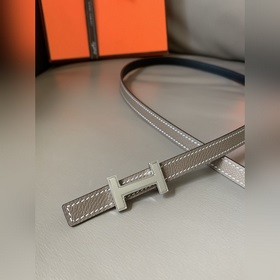 HERMES (Эрмес) Женский двусторонний пояс, аналогичный представлен