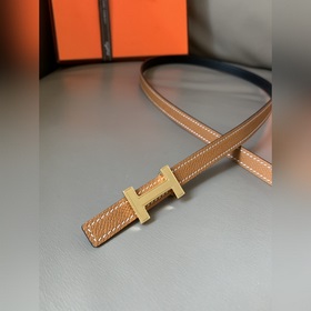 HERMES (Эрмес) Женский двусторонний пояс, аналогичный представлен