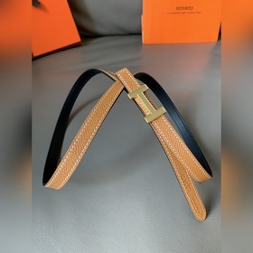 HERMES (Эрмес) Женский двусторонний пояс, аналогичный представлен