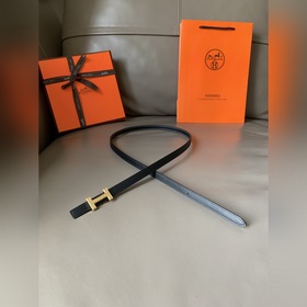 HERMES (Эрмес) Женский двусторонний пояс, аналогичный представлен