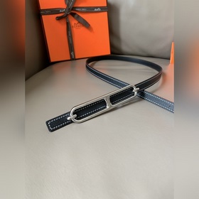HERMES (Эрмес) Женский двусторонний пояс, аналогичный представлен