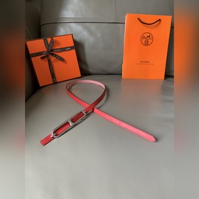HERMES (Эрмес) Женский двусторонний пояс, аналогичный представлен