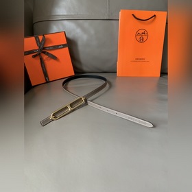 HERMES (Эрмес) Женский двусторонний пояс, аналогичный представлен