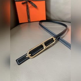 HERMES (Эрмес) Женский двусторонний пояс, аналогичный представлен