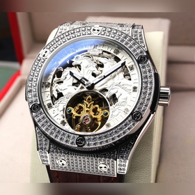 Новая модель на рынке, популярная модель Hublot Big Bang Series 
