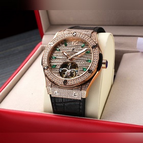 Новая модель на рынке, популярная модель Hublot Big Bang Series