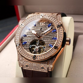 Новая модель на рынке, популярная модель Hublot Big Bang Series 
