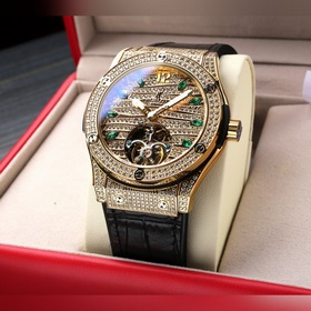 Новая модель на рынке, популярная модель Hublot Big Bang Series 