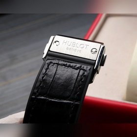 Новая модель на рынке, популярная модель Hublot Big Bang Series 